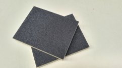 Brusná houbička P100, 097x123x10 SiC